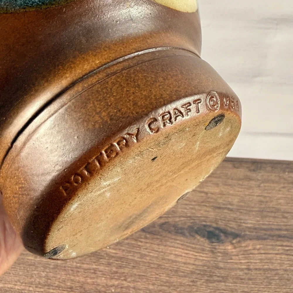 Robert Maxwell for Pottery Craft USA MCM Overlapping Circle Ceramic Vase